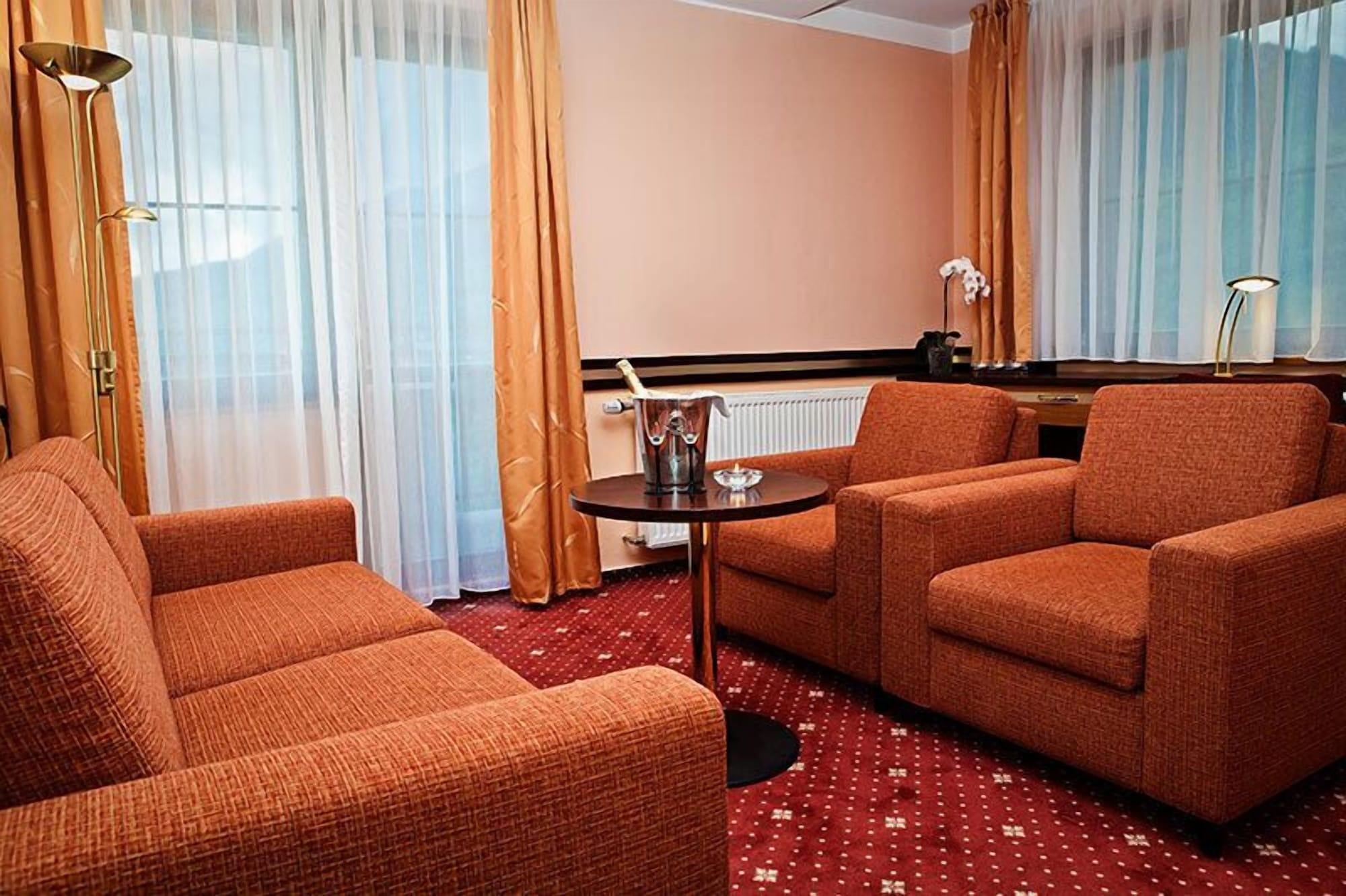 Grand Hotel Bellevue วิสโซเค ดาตรี ภายนอก รูปภาพ